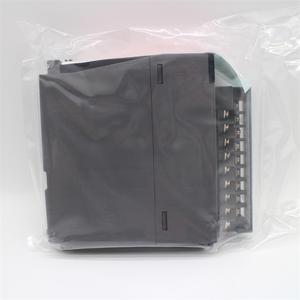 PLC Q Series 8 channel <strong>analog</strong> output <strong>module</strong> voltage <strong>isolated</strong> ext power supply Q68DAVN - Product Image 2