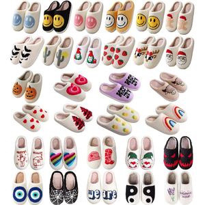 Sepatu Sandal Wanita Stok Tersedia, Sandal Hangat Lembut Nyaman untuk Musim Gugur dan Musim Dingin, Hak Tinggi Sol Tebal, Sandal Dalam Ruangan - Product Image 1