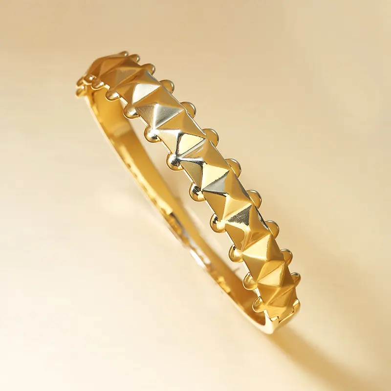 Hifive, venta al por mayor, anillo de pulsera de acero inoxidable, traje retro brillante, brazalete chapado en oro de 18 quilates, brazalete impermeable sin deslustre