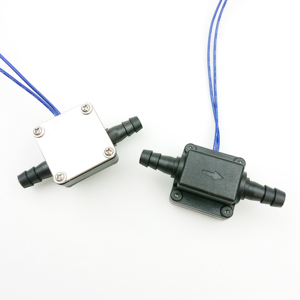 OD10/OD12ホースチューブプラスチックフロースイッチ0.3LPM低水流センサーパドルタイプ垂直および水平 - Product Image 1