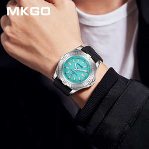 MAKAGO 8014 Casual Chic Men's Quartz Watch Two Straps Option Life Waterproof Auto Date Trendy Fashion Male Wristwatch - Product Image 3