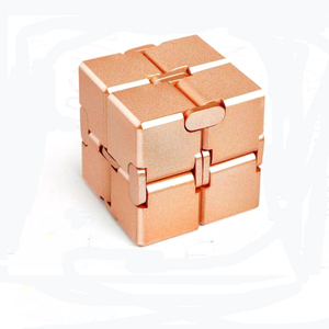 Fube Infinity Cube <span class=keywords><strong>Fidget</strong></span>プレミアム品質のアルミニウムインフィニットマジックキューブで、ADDADHのストレスと不安を和らげます。 - Product Image 1