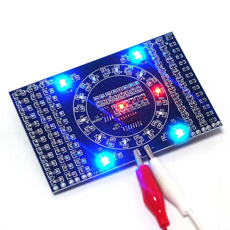 DIY Kit SMD rotierende blinkende LED-Komponenten Löten Übungs brett Fähigkeit Electronic Circuit Training Suite Electronic DIY Kit