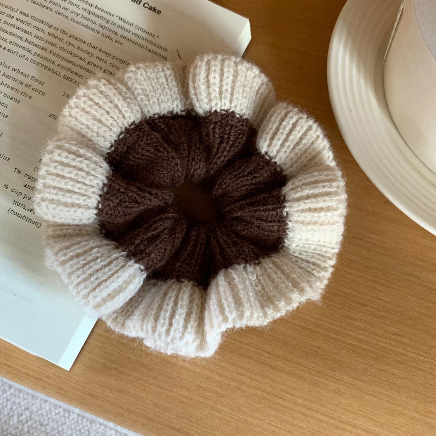 96 curry wool knitted khaki lace-14cm