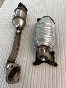 ユーロ3/4/5フロントおよびリア触媒コンバーター2010-2011 H-onda Crv Crv2.4lセラミックハニカム触媒コンバーター