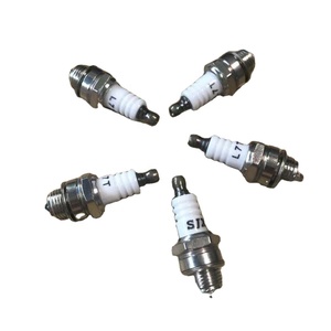 L7T <span class=keywords><strong>Spark</strong></span> <span class=keywords><strong>Plug</strong></span> Cho Máy Cưa Xích Strimmer Máy Cắt Tỉa Hàng Rào - Product Image 3