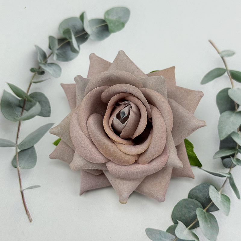 Gris