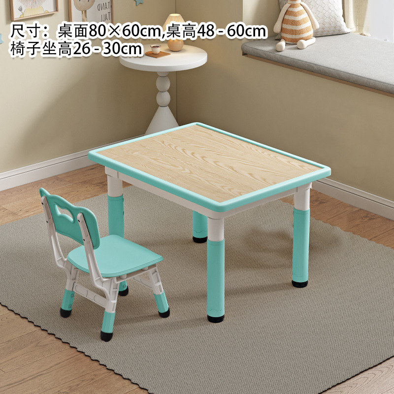Une table et une chaise en grain de bois vert menthe.