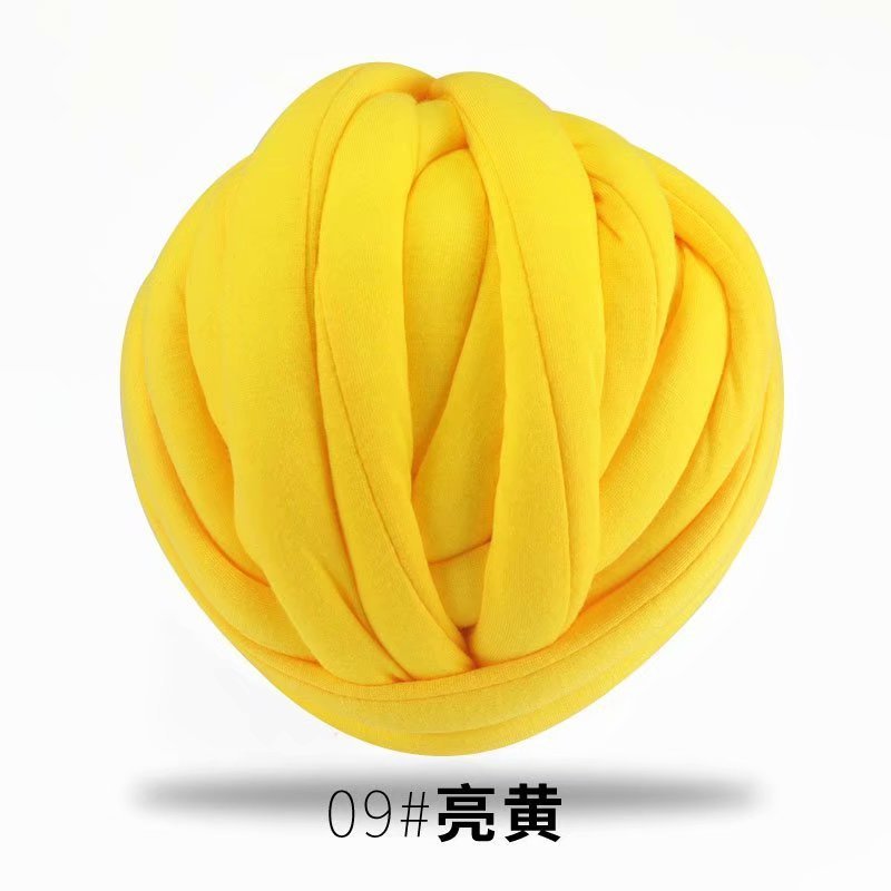 09 สีเหลืองสดใส