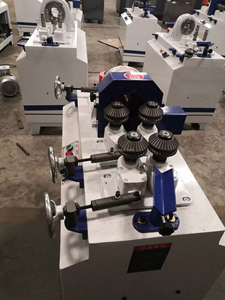 HYSEN自动小型高品质铲柄和方形木材加工圆棒机 - Product Image 4
