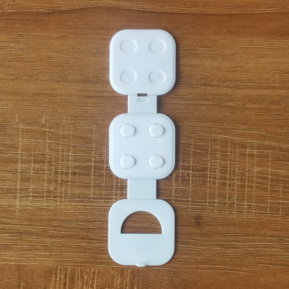 white 4-piece cardboard