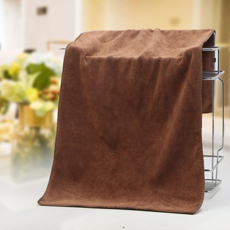 สีน้ำตาล