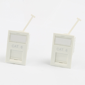 Módulo UTP de comunicación de telecomunicaciones de 25mm x 50mm, tipo de Reino Unido, Cat5e, Cat6, Rj45, conector trapezoidal para conexión de red 8P8C