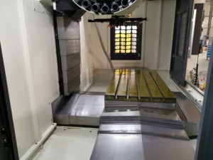 High Precision VMC1160 CNC Machining <strong>Center</strong> <strong>4</strong> Axis Vertical Horizontal Milling Machine 3/<strong>4</strong> Axis High Speed CE Certified - Product Image 2