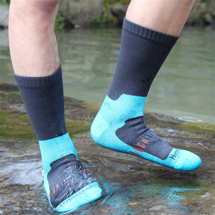 Barre verticale orange noire et bleue