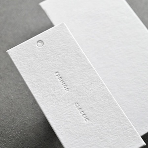 Etiquetas colgantes de ropa baratas, diseño personalizado, Impresión de nombre, logotipo, ropa de papel, etiquetas colgantes de lujo con cuerda - Product Image 5