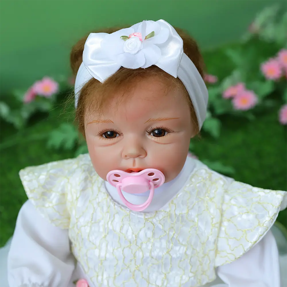 URCHOICE Boneca de silicone realista Reborn Boneca personalizada em vinil para meninas, brinquedos infantis, colecionador reborn, boneco fofo para meninas