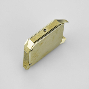 矩形方形防水旅行磁铁金模豪华玻璃蓝宝石水晶表壳 - Product Image 5