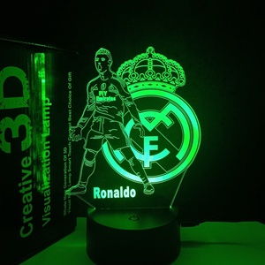 Futbol taraftarları kulüpleri hediyeler gece lambası Messi Ronaldo ünlü oyuncular 3D lamba dokunmatik uzaktan kumanda fabrika doğrudan yüksek kaliteli