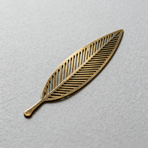 Tùy Chỉnh Thiết Kế Thanh Lịch Thực Vật Thiết Kế Brass Nhà Máy Bookmark Đọc Người Yêu Thiên Nhiên Lấy Cảm hứng từ Món Quà Văn Học Vật kỷ niệm Nhà Máy Bookmark - Product Image 5