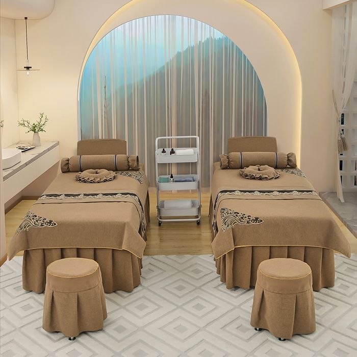 สีน้ำตาล