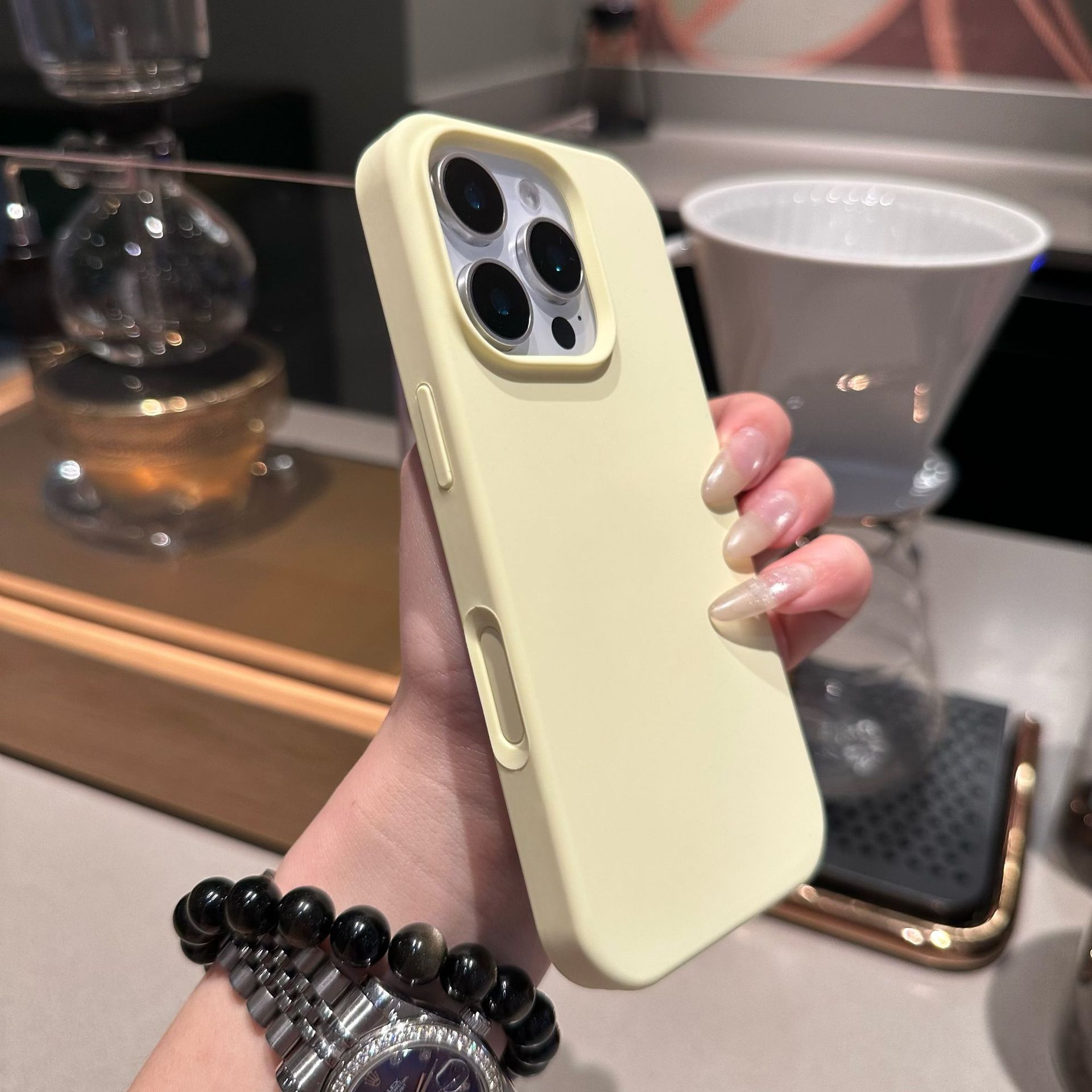 Milk yellow