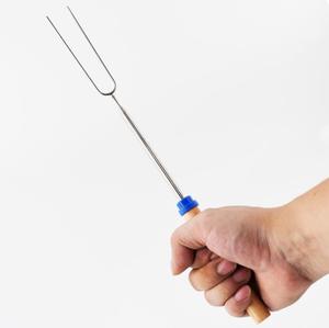 Tùy Chỉnh Bộ Marshmallow Rang Gậy Kính Thiên Văn SMores Thịt Nướng BBQ Stick Hot Dog Ngã Ba Với Tay Cầm Bằng Gỗ 31Inch - Product Image 4