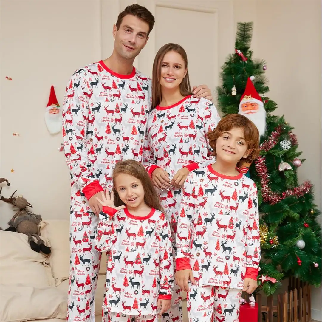 Piyama Natal sesuai dengan keluarga Tahun Baru Ayah Ibu anak-anak bayi terlihat pakaian Set ayah ibu dan anak piyama
