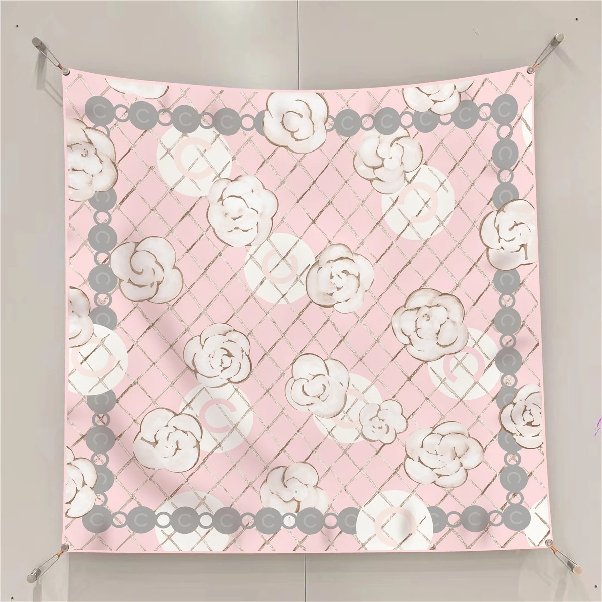 Pink s1796 diamond-shaped camellia pink