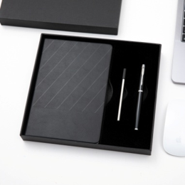 للبيع بالجملة مجموعة أقلام دفتر ملاحظات بسعة 16 جرام <span class=keywords><strong>USB</strong></span> مخصصة للرجال A5 مخطط جدول أعمال مع ليزر - Product Image 2