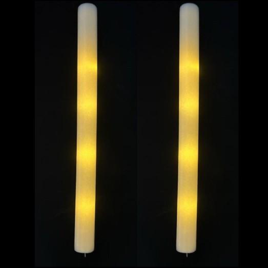 Esponja luminosa con luz amarilla.