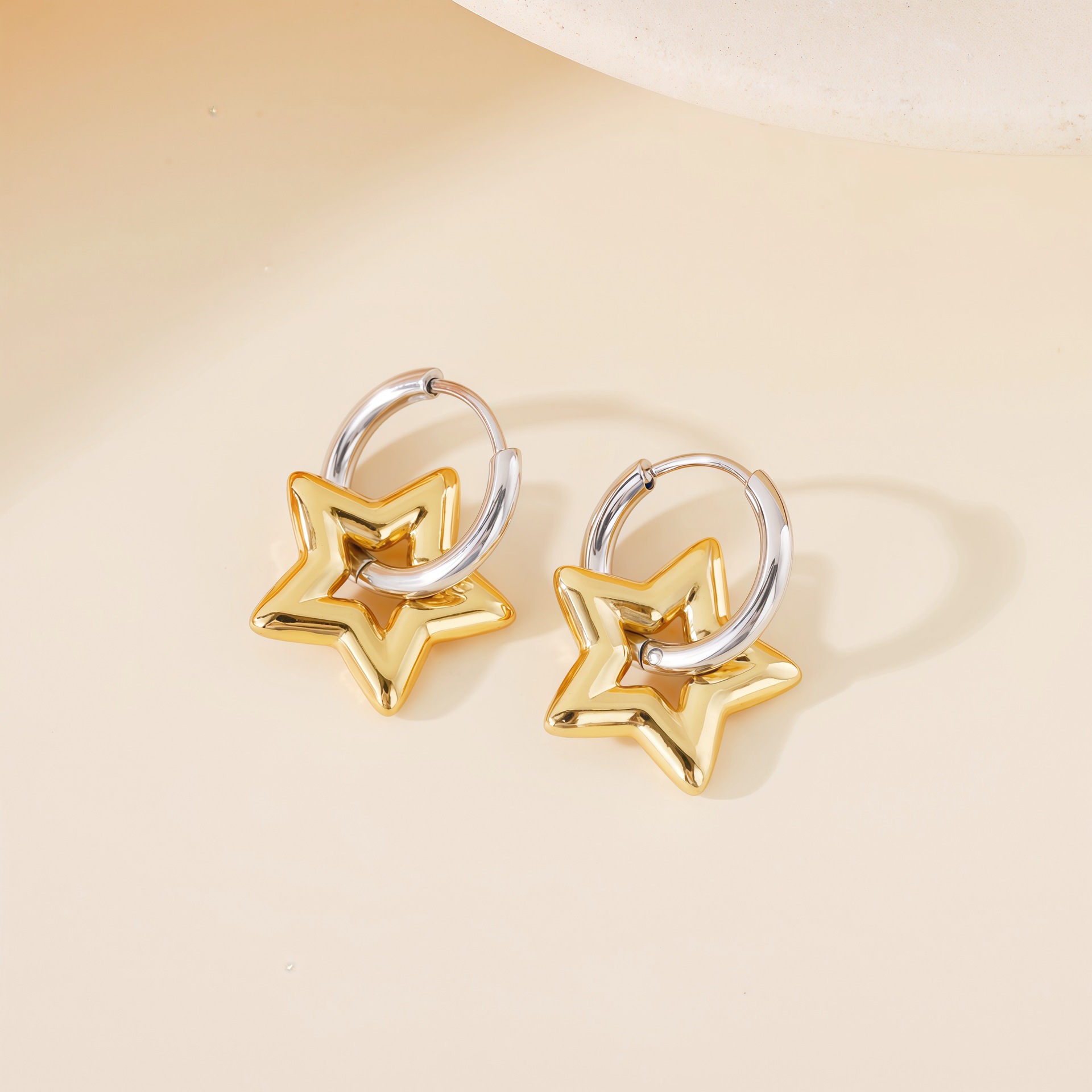 Earrings 2*10 Hollow Five-Pointed Star 15*15mm Two