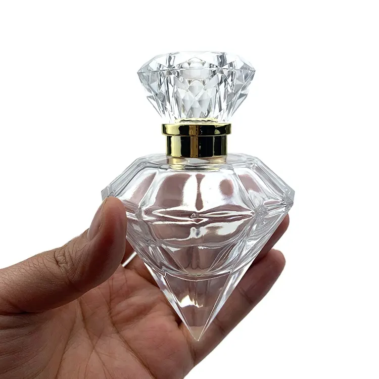 Lüks 30ml 75ml dekoratif boş toplu zarif Premium Lady mücevher şekli sprey parlatma parfüm şişesi