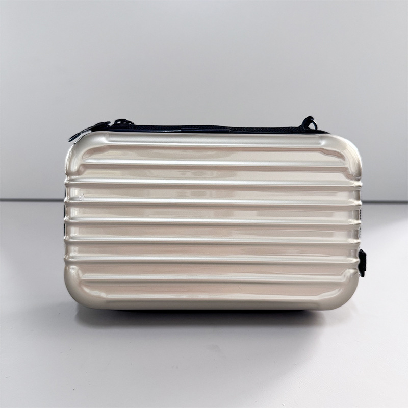 Vertical stripe, no label - Gold