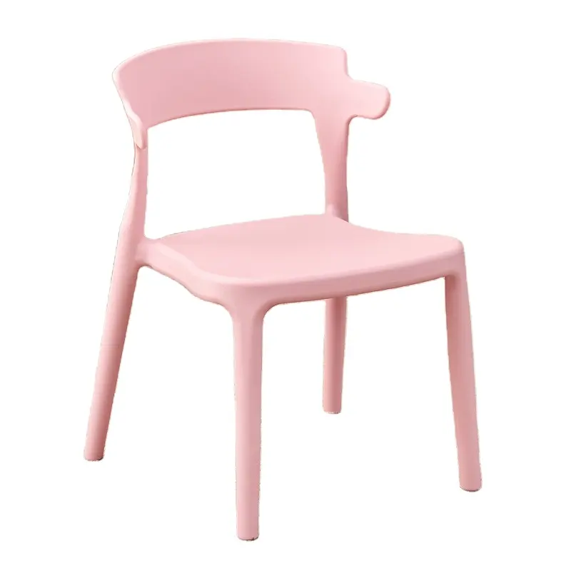 Renkli ucuz fiyat yüksek kalite istiflenebilir delik geri PP plastik çocuk yemek sandalyesi