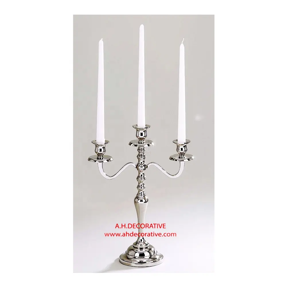 Candélabres classiques nickelés vente chaude nouveau Design métal Antique candélabres faits à la main pour la décoration