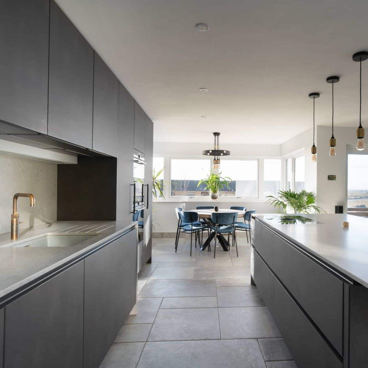 กำหนดเอง