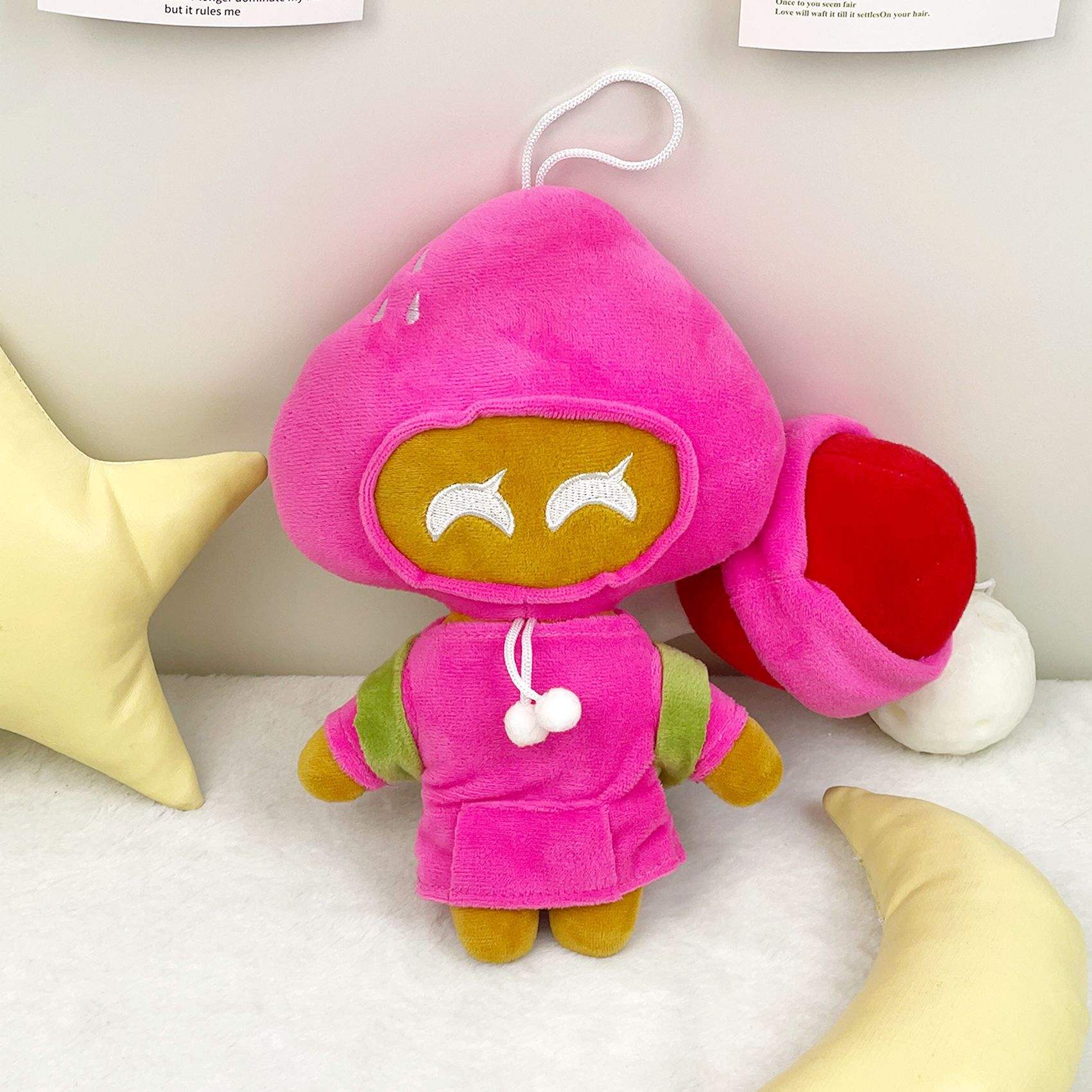 strawberry biscuit 22cm