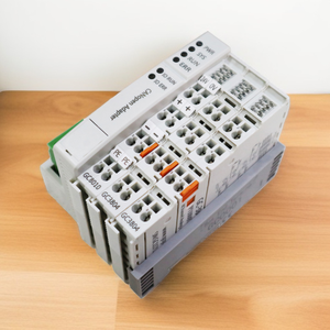 Brandneue Original Spot Plc Programmier-Controller-SPS mit E/A-Ein-und Ausgangsmodulen