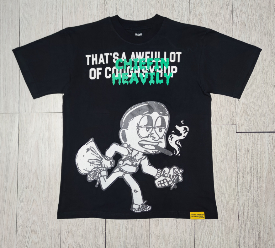 T04 black