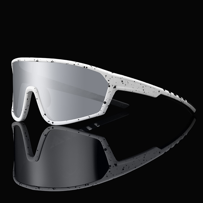 Blanco + manchas negras/plata