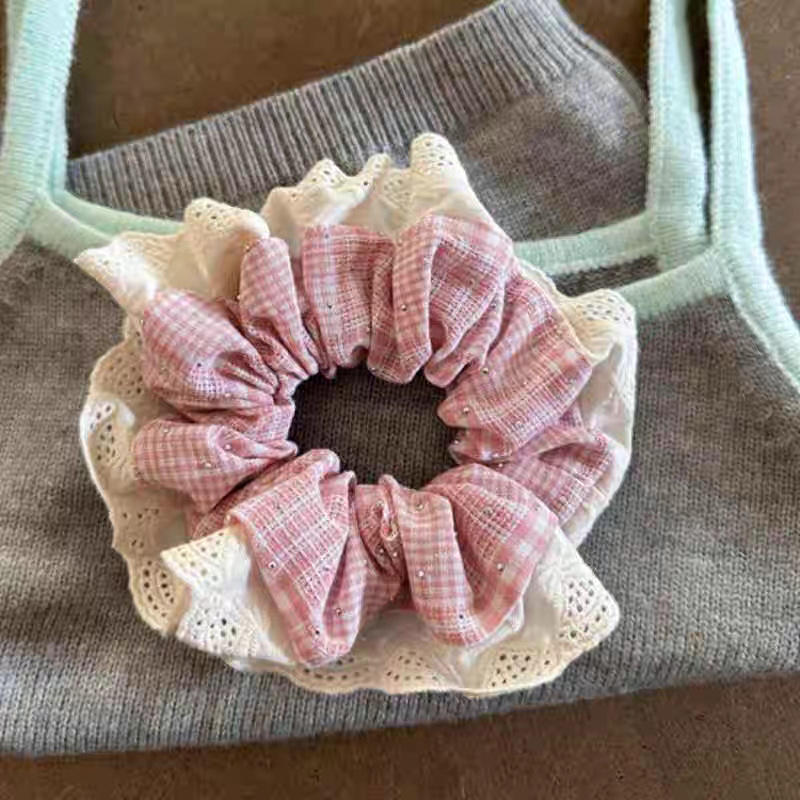 55 pink check broken diamond white lace-13cm