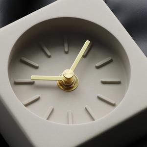 New Cement quadratische Tisch uhr Einfache nordische Zement uhr quadratische Home Decoration Uhr