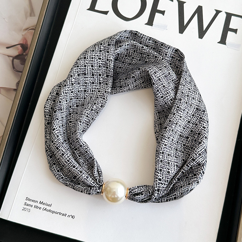 Boucle de perles en corde tressée à la mode-noir