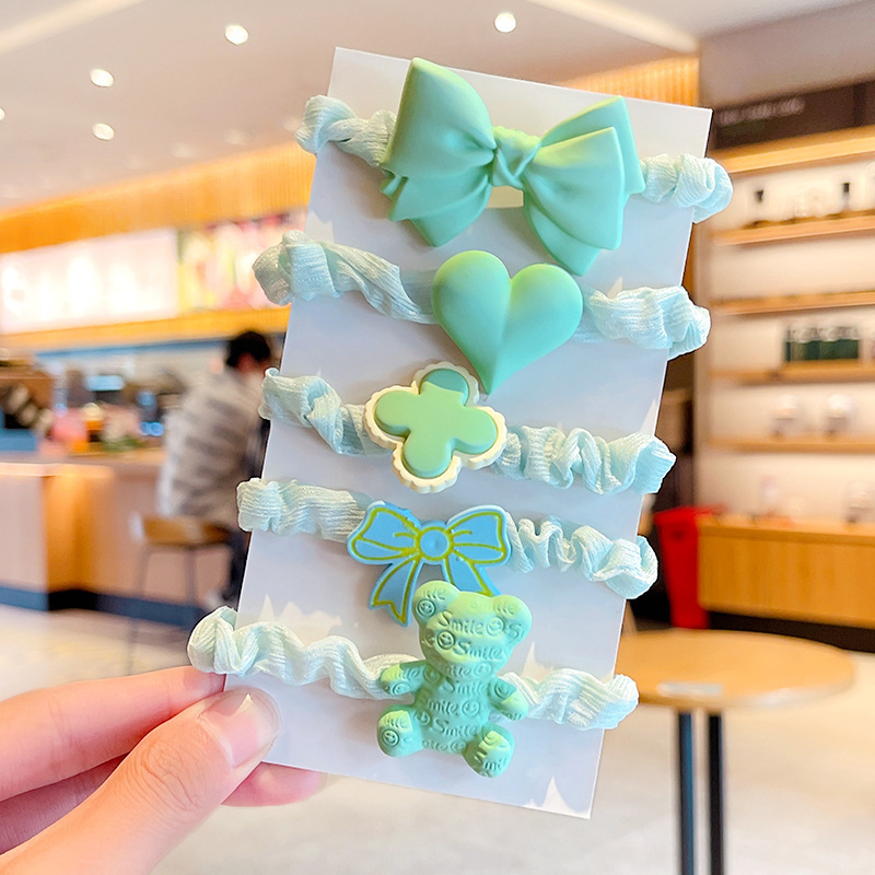 สีเขียว