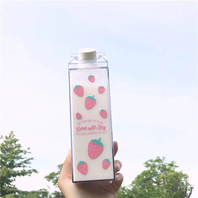 Roze Kwaii Leuke Melk Water Fles Wei-eiwit Voor Fitness Shake Sport Voeding Plastic Kolf Titanium Kantine Flessen