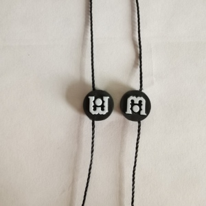 YH-ST07 Garment Clothing Seal <strong>Tags</strong> Maker <strong>Custom</strong> 3D Embossed Brand Name Logo Plastic Hang <strong>Tags</strong> Polyester <strong>String</strong> Locks for Shoes - Product Image 3