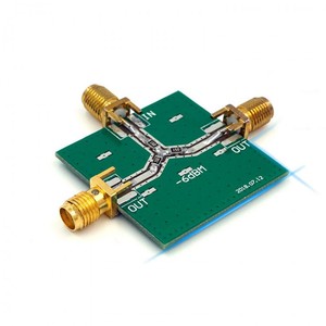 Divisor de potencia de 0-3GHz Divisor de potencia RF Placa combinadora Entrada de 1 vía a salida de 2 vías