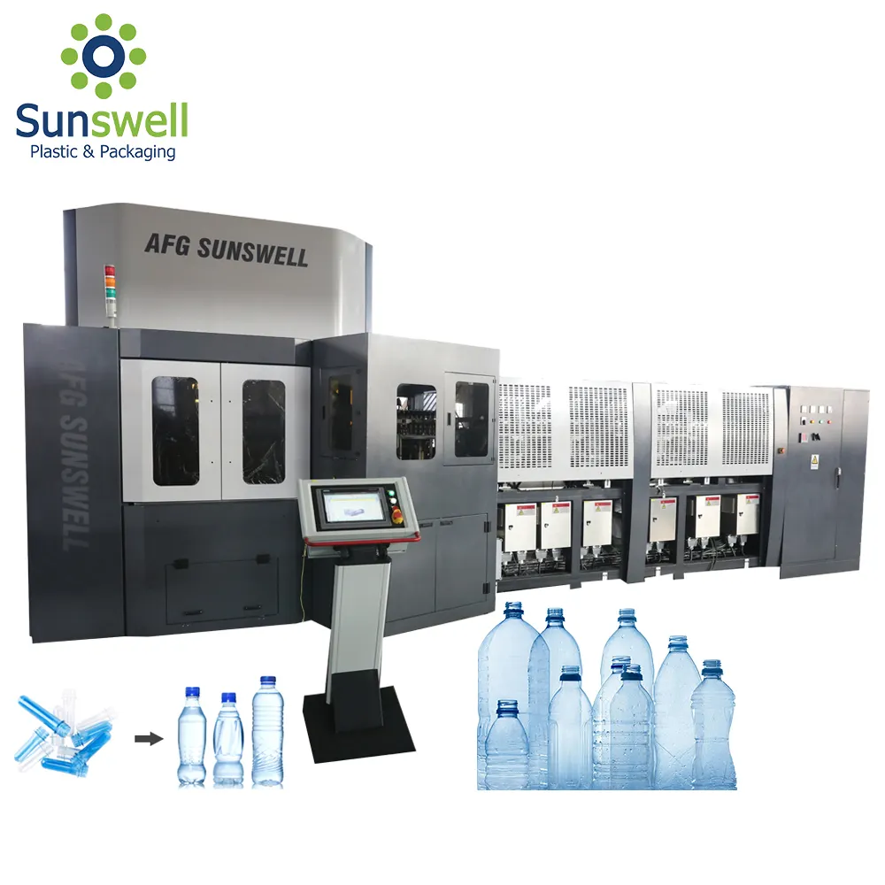 Nueva condición China automático para mascotas botella de agua de botella de soplado de llenado tapado Combi máquina de llenado de Combiblock línea de producción