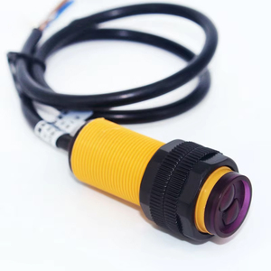 E18-D80NK NPN NO 70CM dağınık yansıma kızılötesi indüksiyon fotoelektrik anahtarı engel kaçınma fotoelektrik sensör modülü - Product Image 1